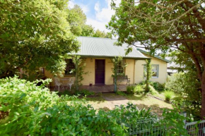 Waragil Cottage - Original Settler's Home Blackheath